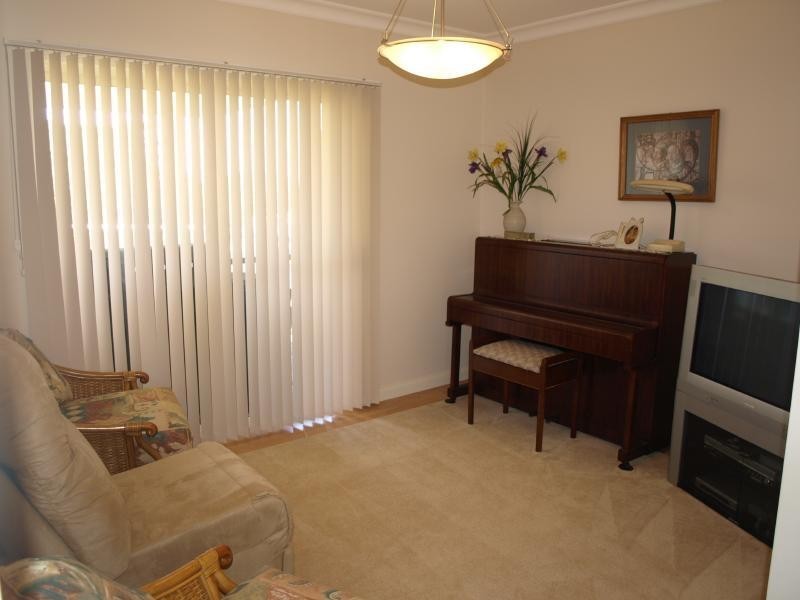 10 Gannet Place, Tea Gardens NSW 2324