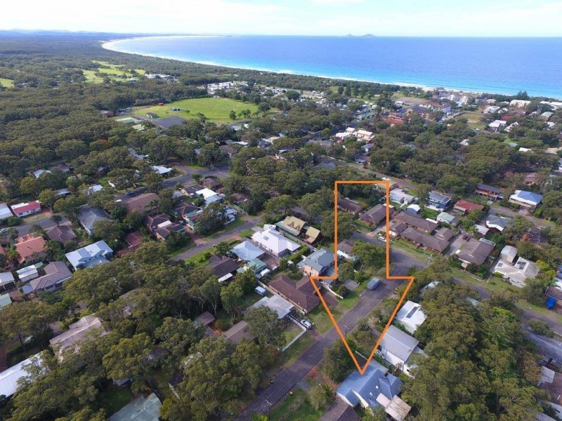 18 Perrumba Street, Hawks Nest NSW 2324