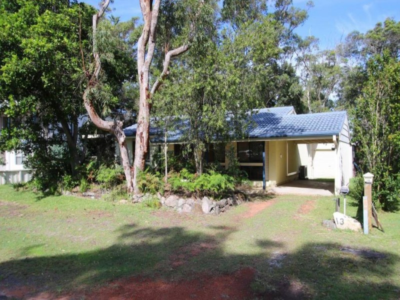 18 Perrumba Street, Hawks Nest NSW 2324