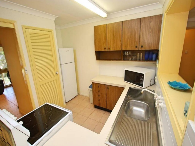 18 Perrumba Street, Hawks Nest NSW 2324