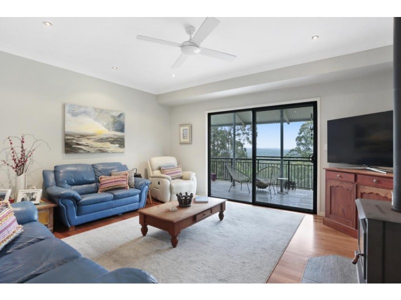 98 Clarke Street Pindimar, Tea Gardens NSW 2324
