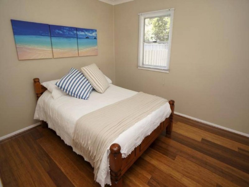 43 Yamba Street, Hawks Nest NSW 2324