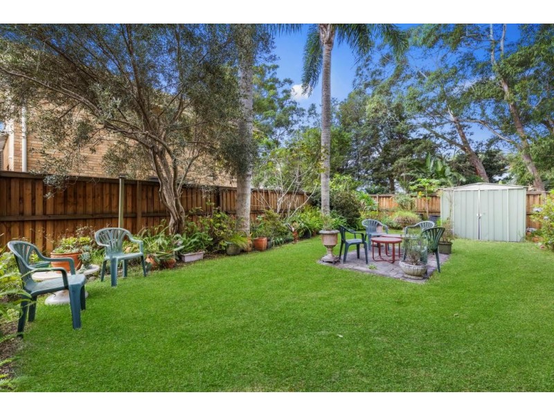 1/2 West Close, Hawks Nest NSW 2324