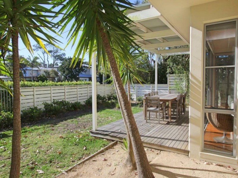 2/22 Bennett Street, Hawks Nest NSW 2324