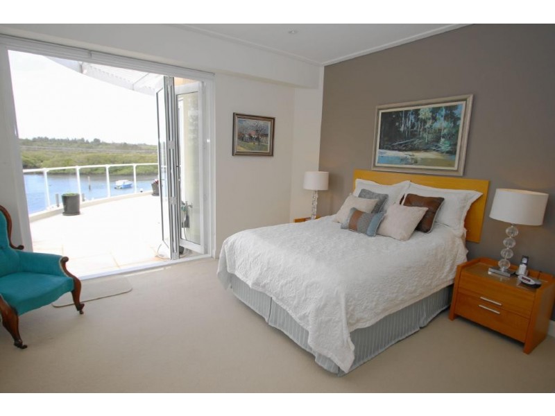 7/31-33 Marine Drive, Tea Gardens NSW 2324