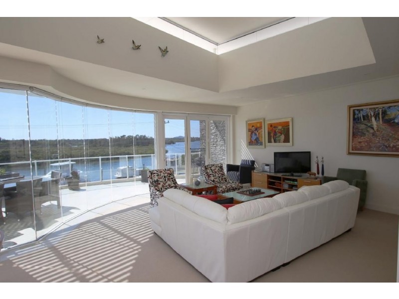 7/31-33 Marine Drive, Tea Gardens NSW 2324