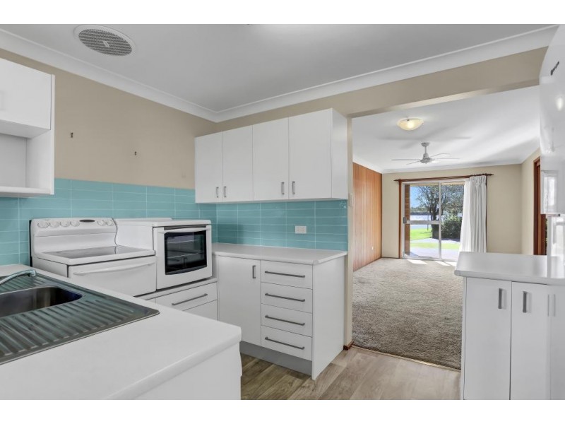 14 The Anchorage, Hawks Nest NSW 2324