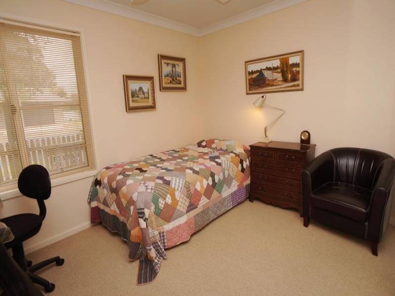 2A Yamba Street, Hawks Nest NSW 2324