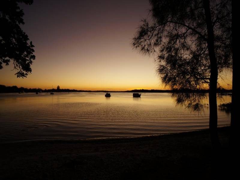 2A Yamba Street, Hawks Nest NSW 2324