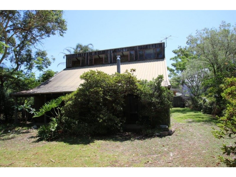 9 Dolphin Avenue, Hawks Nest NSW 2324