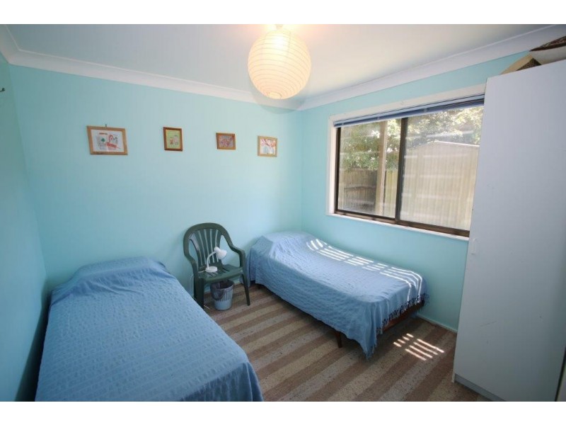 9 Dolphin Avenue, Hawks Nest NSW 2324