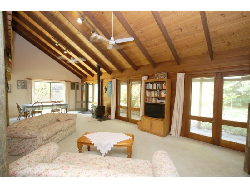 9 Dolphin Avenue, Hawks Nest NSW 2324