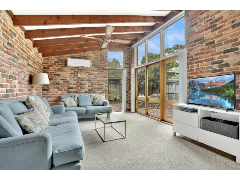 2/2 Bowral Street, Hawks Nest NSW 2324