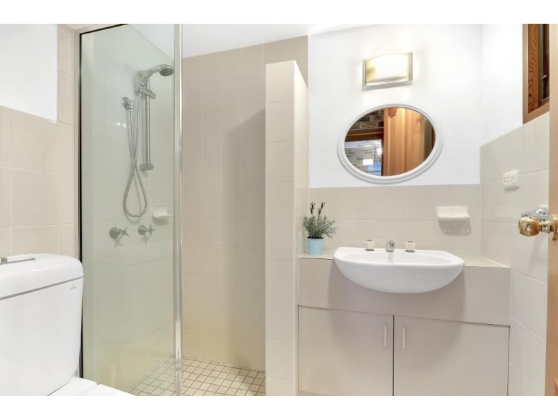 2/2 Bowral Street, Hawks Nest NSW 2324