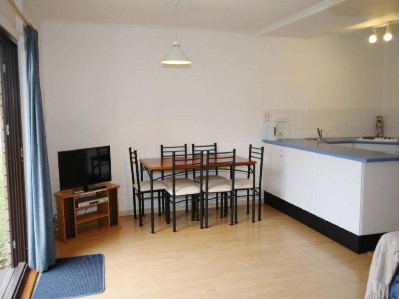 76 Mirreen Street, Hawks Nest NSW 2324