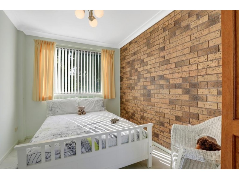 18 Albatross Avenue, Hawks Nest NSW 2324