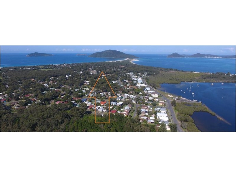 2 Morang Street, Hawks Nest NSW 2324