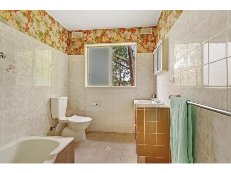 41 Mirreen Street, Hawks Nest NSW 2324