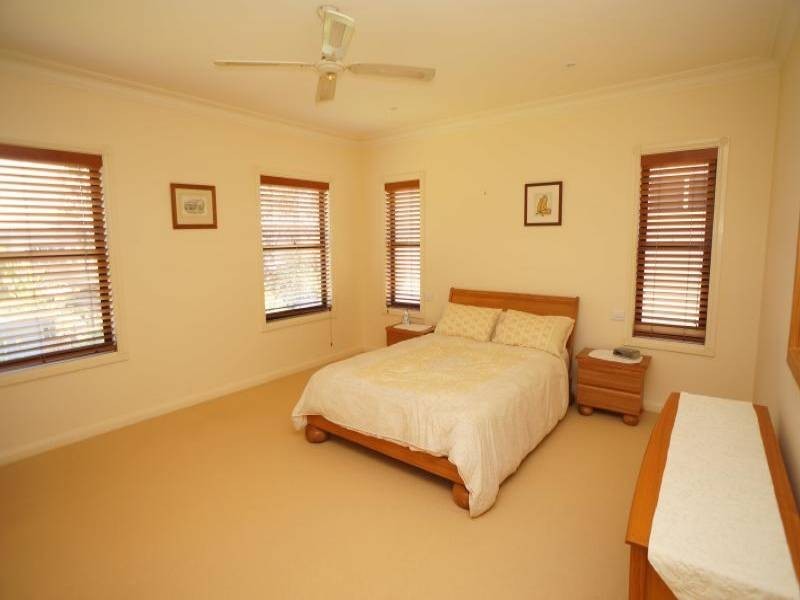 67 The Boulevarde, Hawks Nest NSW 2324