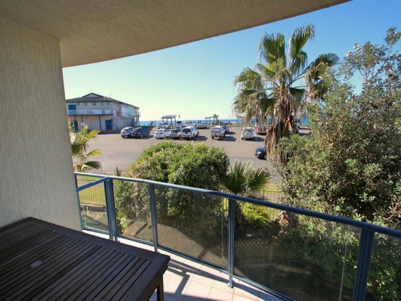 9/1 Beach Road, Hawks Nest NSW 2324