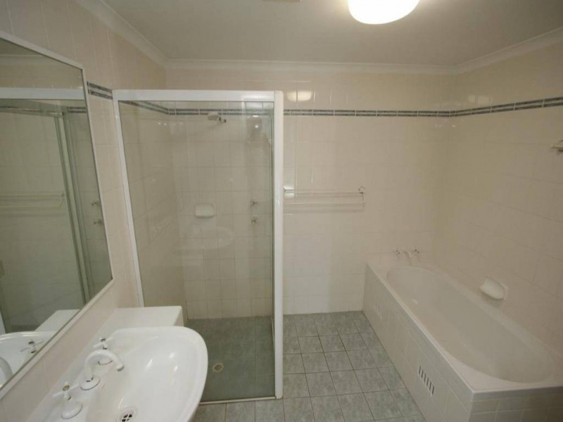 9/1 Beach Road, Hawks Nest NSW 2324