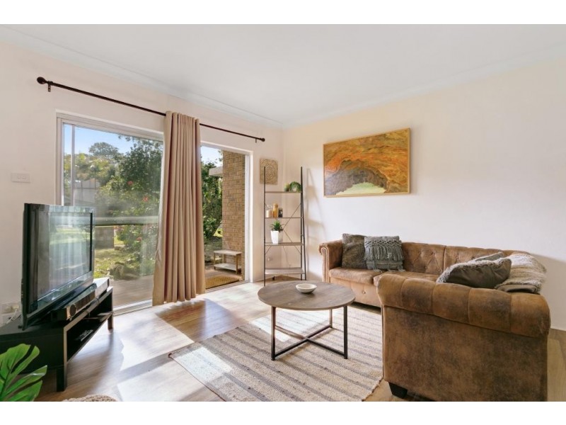 1/15 Kikarra Crescent, Hawks Nest NSW 2324