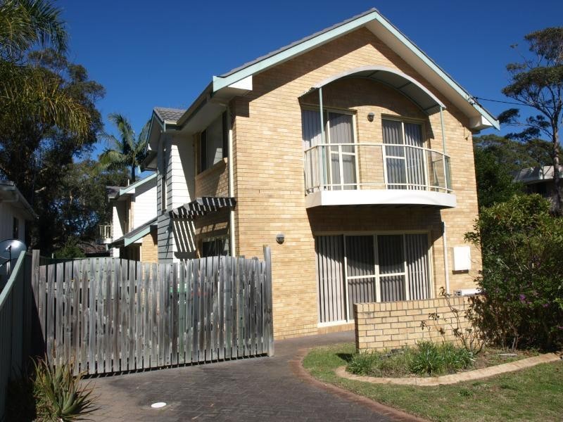 2/2 Cooloon Street, Hawks Nest NSW 2324