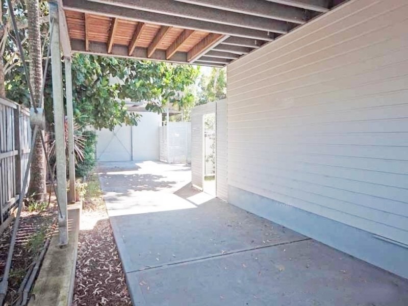 39B Dolphin Avenue, Hawks Nest NSW 2324