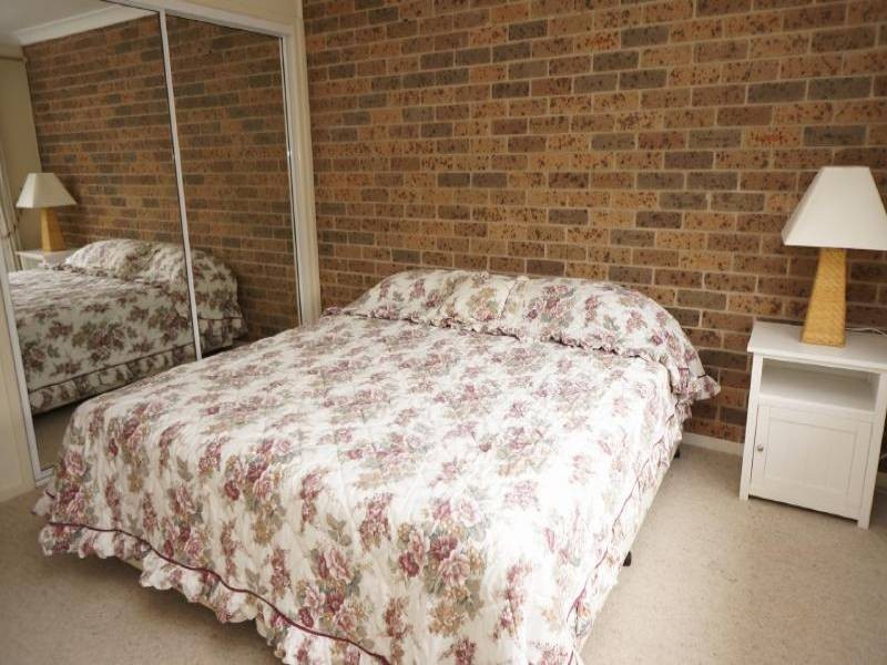 2/10 Bowral Street, Hawks Nest NSW 2324