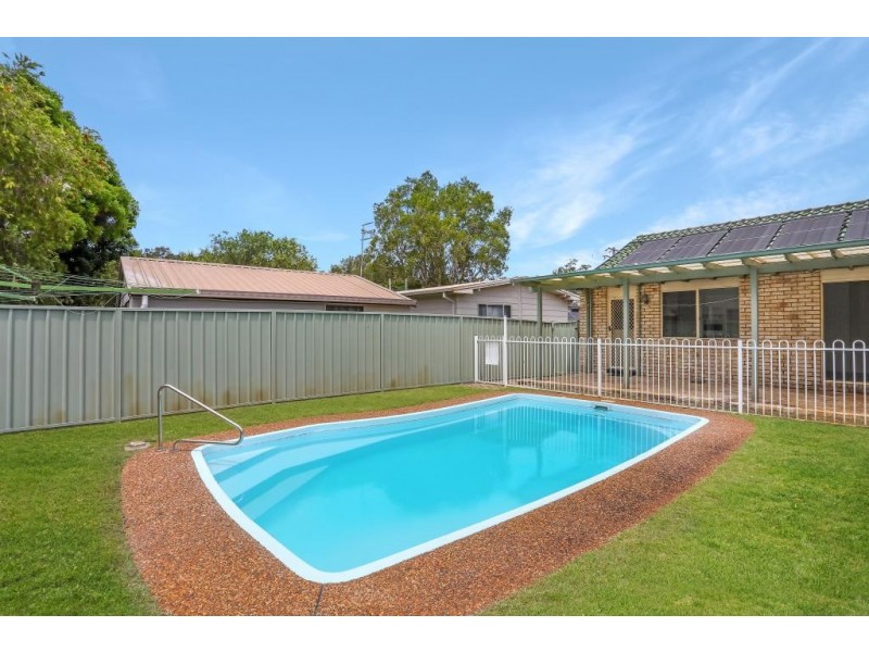 24 Karthena Crescent, Hawks Nest NSW 2324