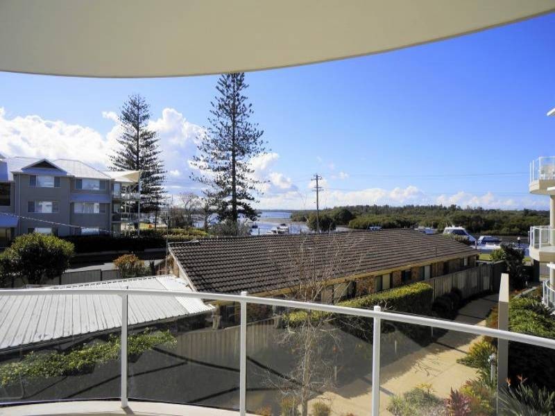 6/33 Marine Drive, Tea Gardens NSW 2324