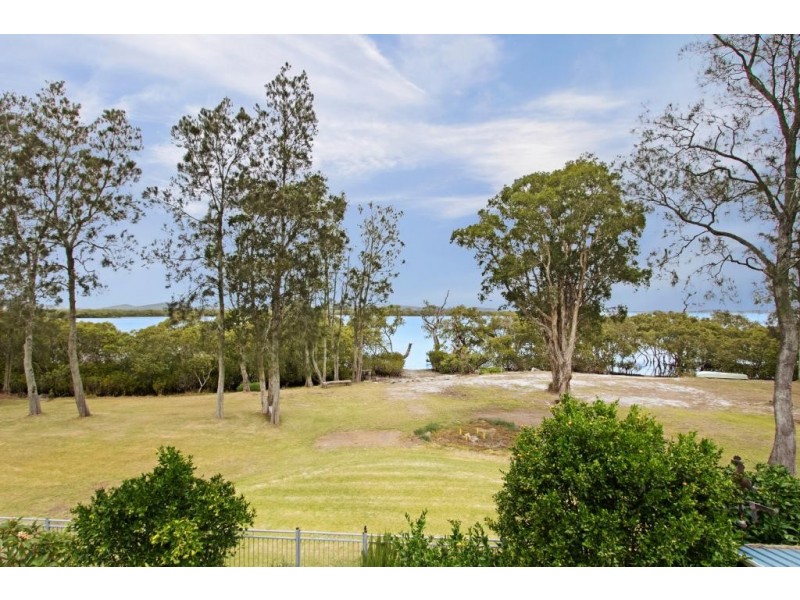 46 Bayview Road, Tea Gardens NSW 2324