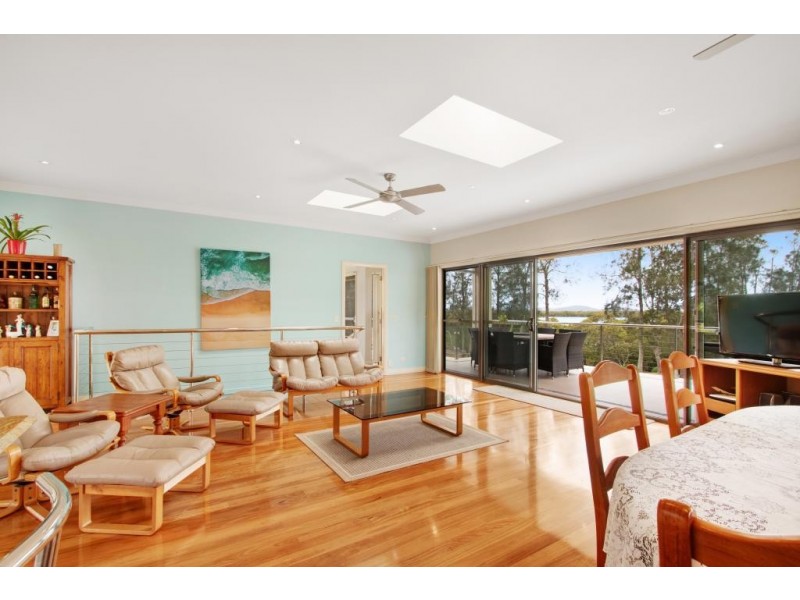 46 Bayview Road, Tea Gardens NSW 2324