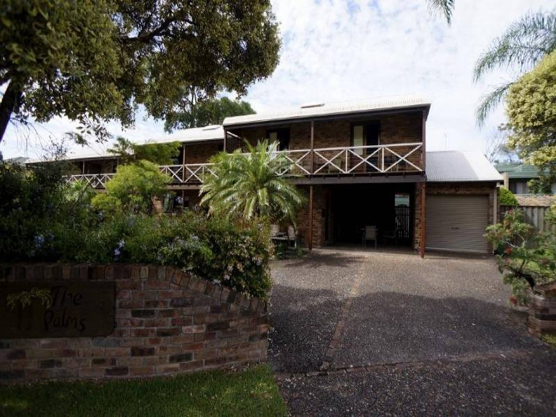 1/2 Bowral Street, Hawks Nest NSW 2324