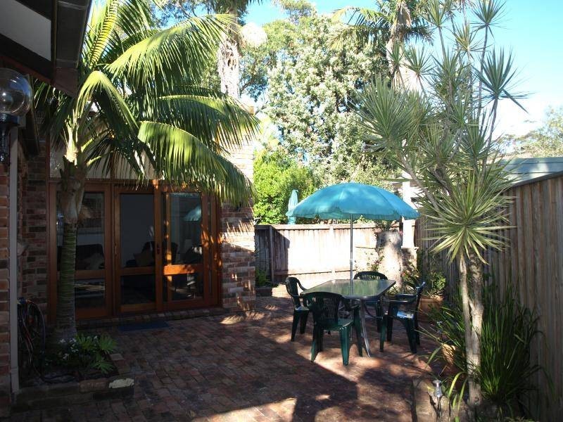 1/2 Bowral Street, Hawks Nest NSW 2324