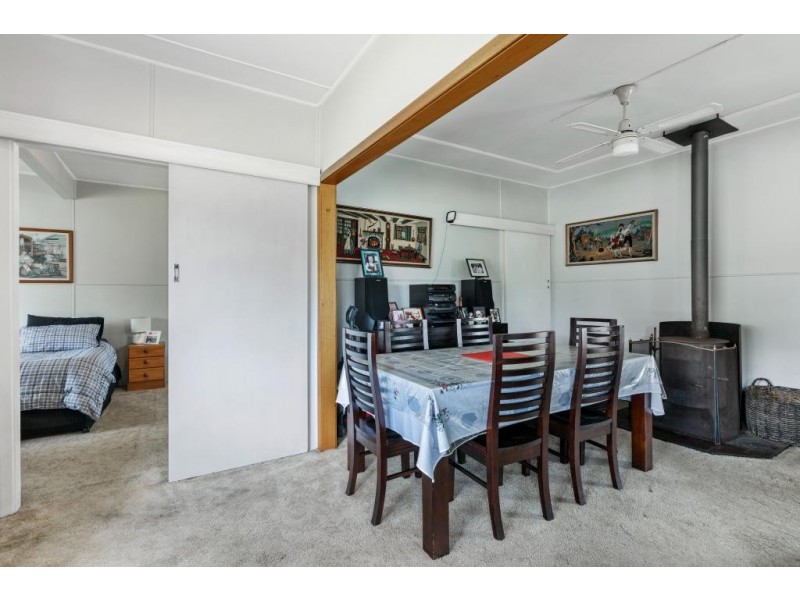 15  Mermaid Avenue, Hawks Nest NSW 2324