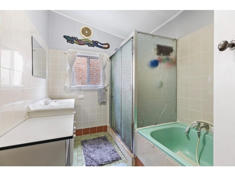 15  Mermaid Avenue, Hawks Nest NSW 2324