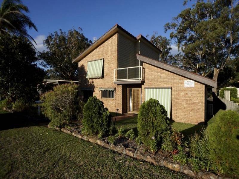 16 Curlew Avenue, Hawks Nest NSW 2324