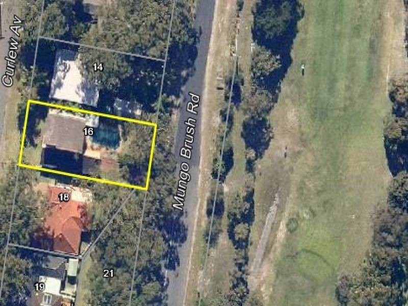 16 Curlew Avenue, Hawks Nest NSW 2324