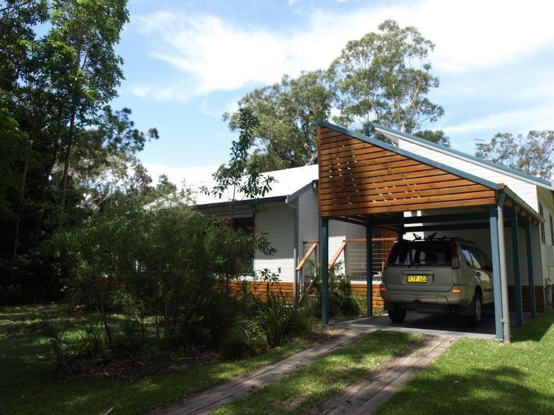 8 Ibis Avenue, Hawks Nest NSW 2324