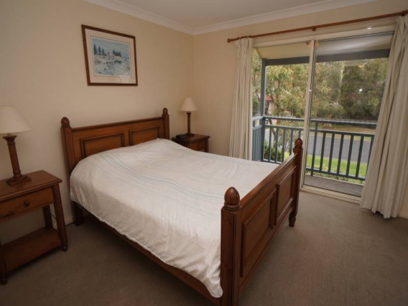 1/12-14 Bennett Street, Hawks Nest NSW 2324
