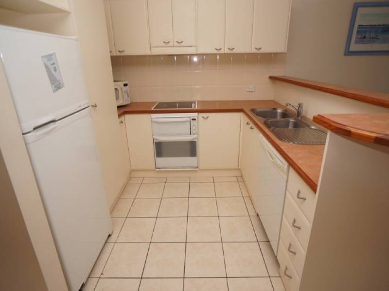 1/12-14 Bennett Street, Hawks Nest NSW 2324