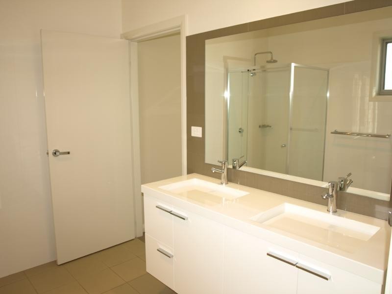 9 Captains Cove, Tea Gardens NSW 2324