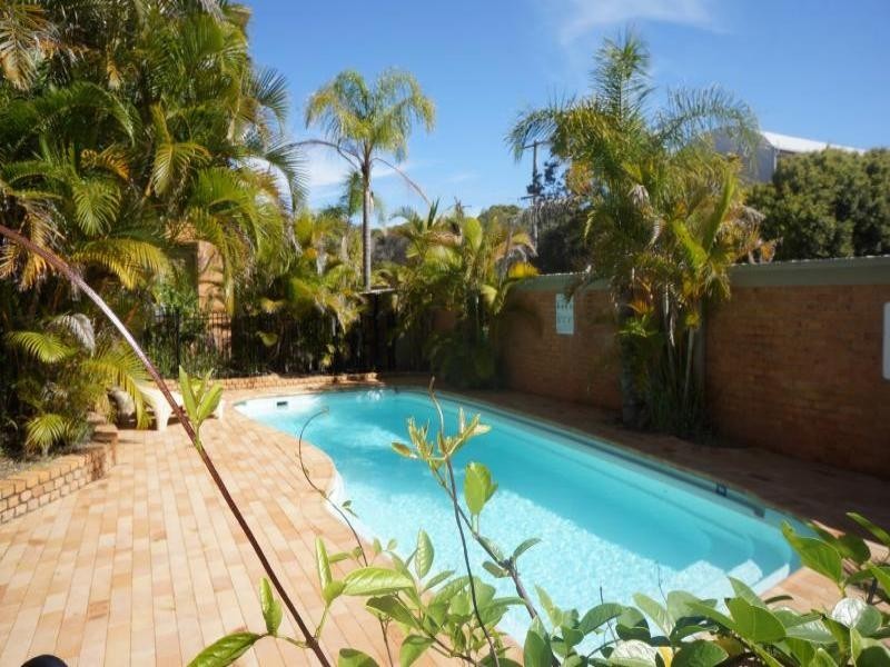 8/21 Beach Road, Hawks Nest NSW 2324
