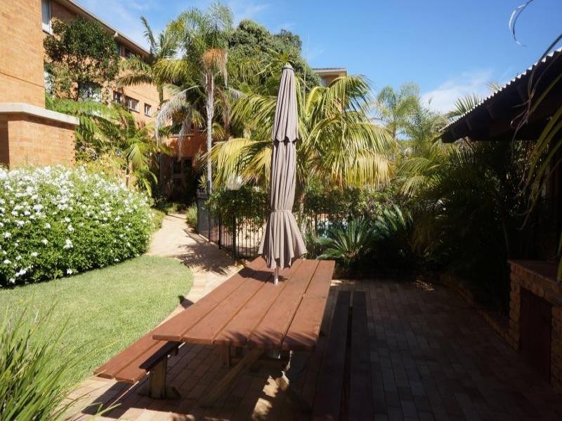 8/21 Beach Road, Hawks Nest NSW 2324