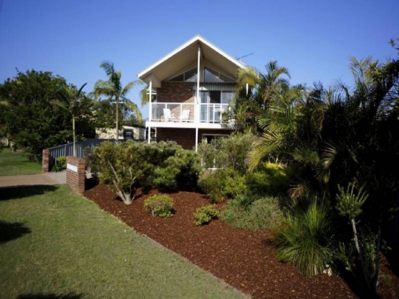 8 Langi Street, Hawks Nest NSW 2324