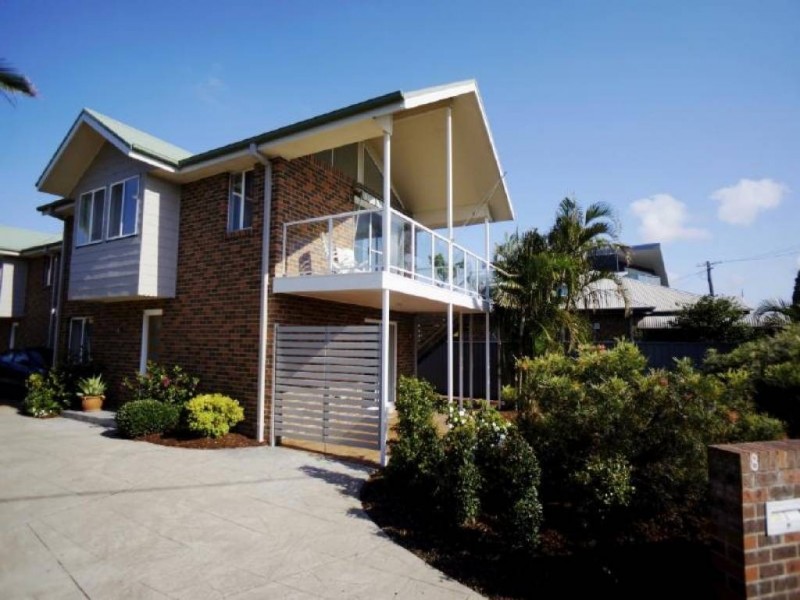 8 Langi Street, Hawks Nest NSW 2324