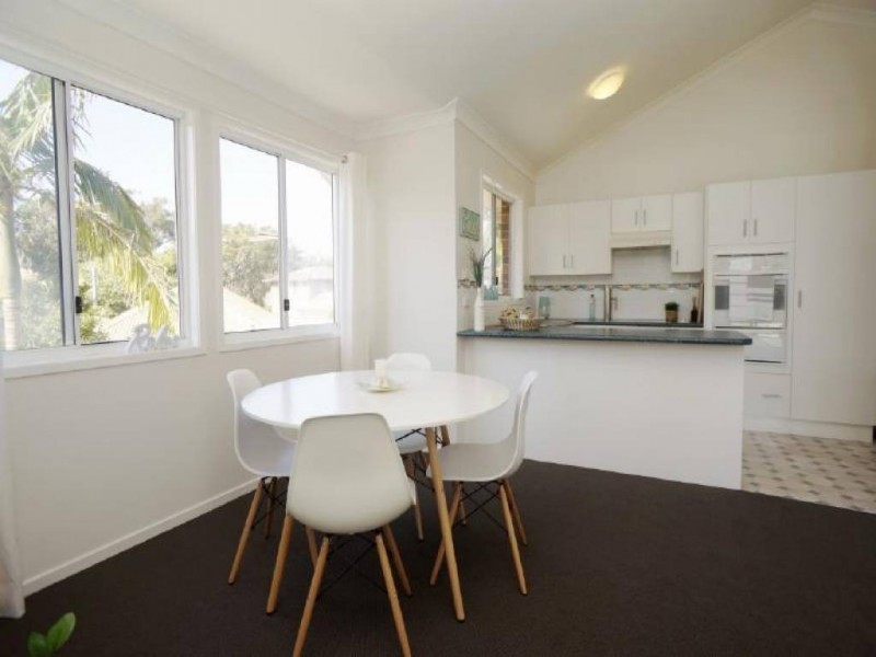 8 Langi Street, Hawks Nest NSW 2324