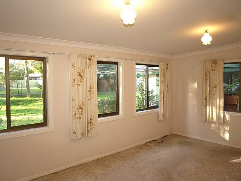 28 Kurrawong Avenue, Hawks Nest NSW 2324