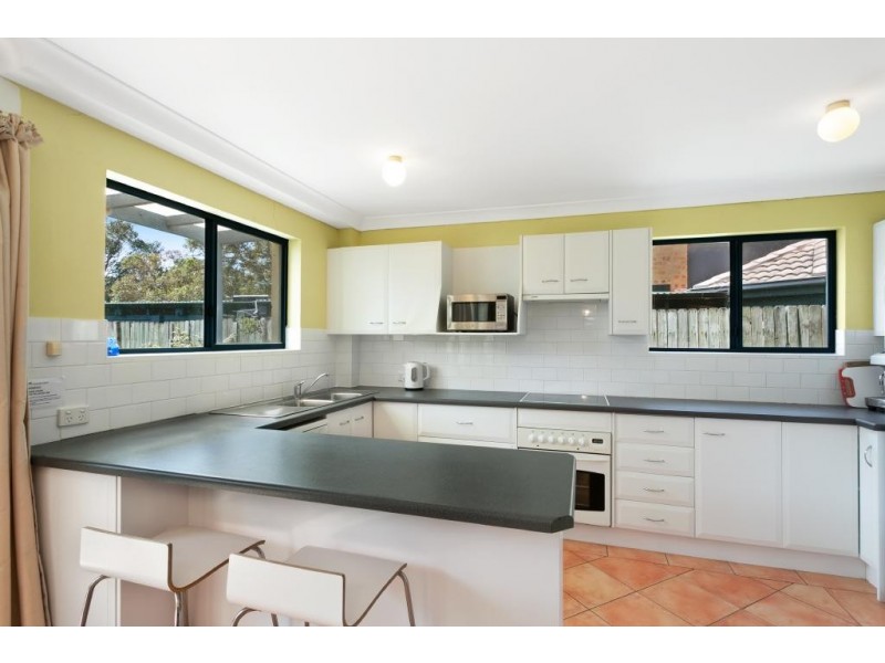 1/4 Kikarra Crescent, Hawks Nest NSW 2324